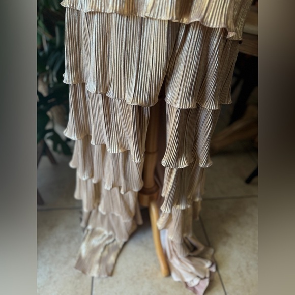 Mac Duggal Gold Ruffle gown maxi full length slit bridal shower bridesmaid guest - Picture 8 of 11